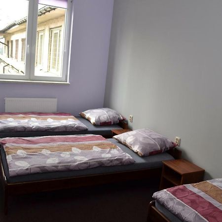 Hostel Mikolajczyka59 ソスノヴィエツ エクステリア 写真